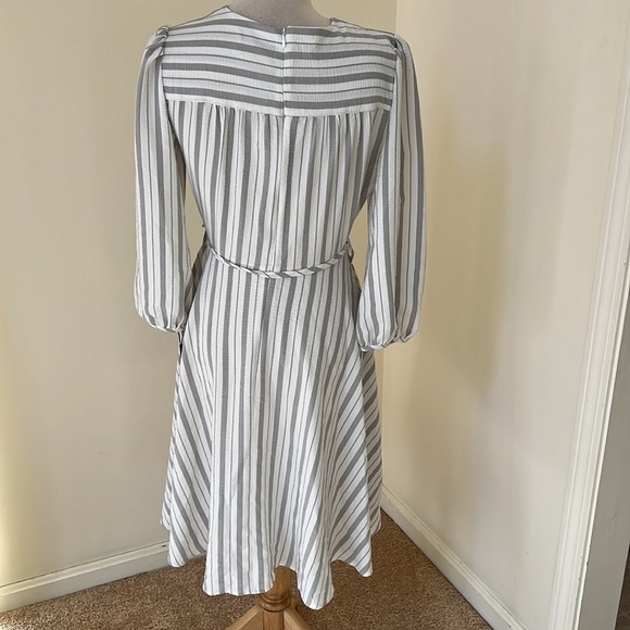 New! Calvin Klein SZ 8, white/grey striped faux wrap dress. - Picture 3 of 11